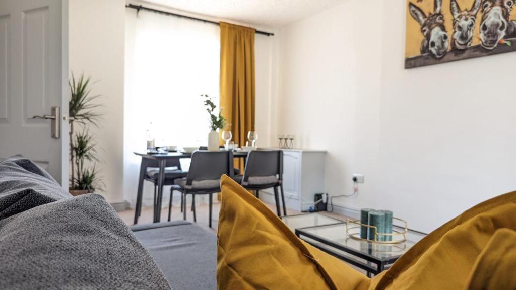 Spacious Home Near Newcastle City Centre Hebburn Extérieur photo
